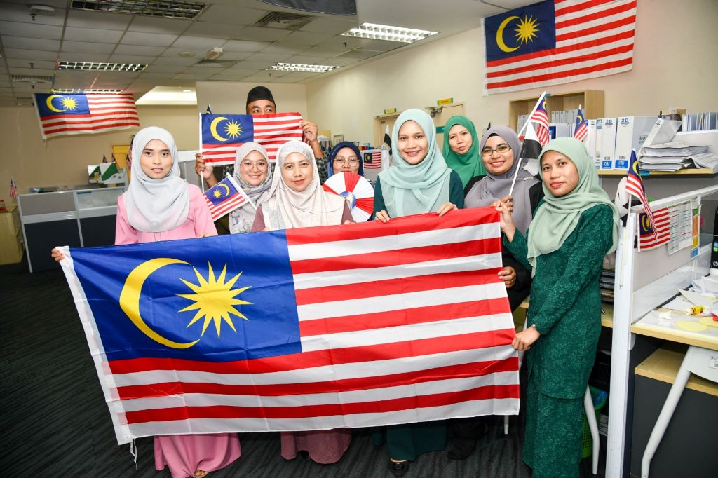 UMPSA adorn their offices with the Jalur Gemilang in honour of